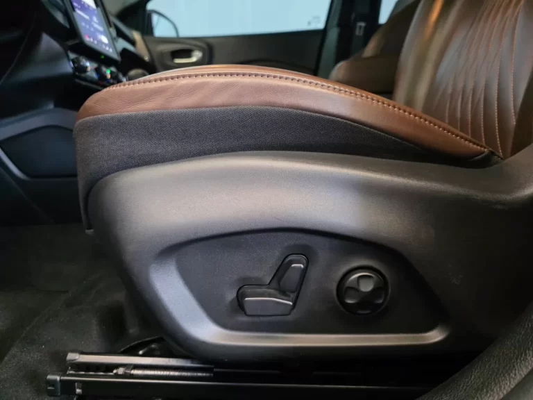 WhatsApp Image 2026-01-15 at 16.12.44 (1)